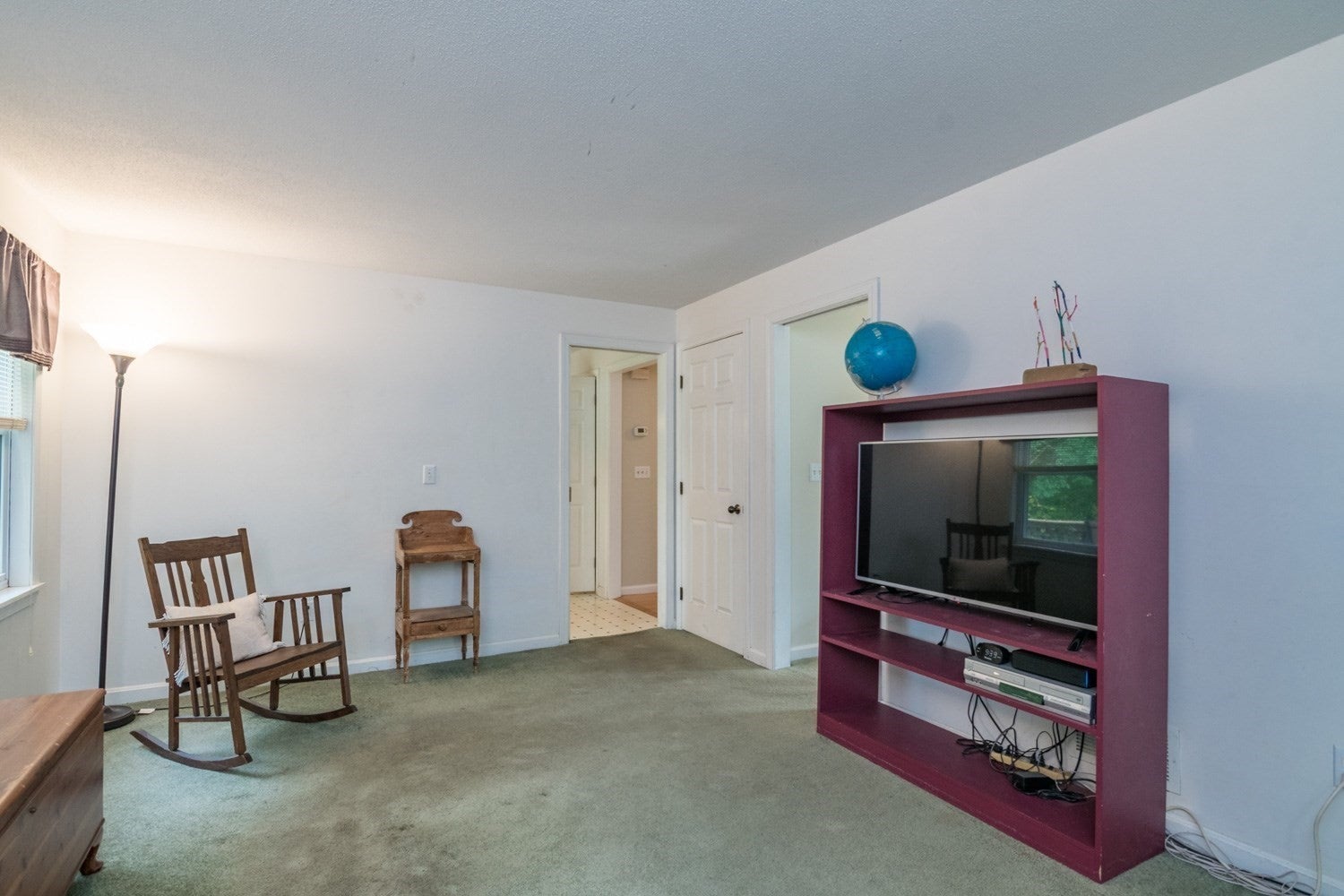 7 Emily Ln, Amherst, MA, 7 Emily Ln, Amherst, MA Photo #23