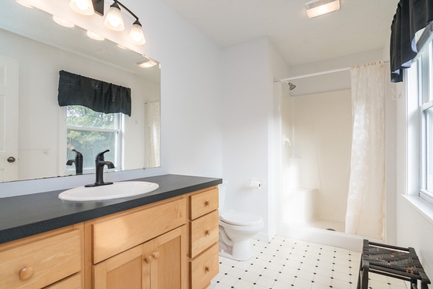 7 Emily Ln, Amherst, MA, 7 Emily Ln, Amherst, MA Photo #27