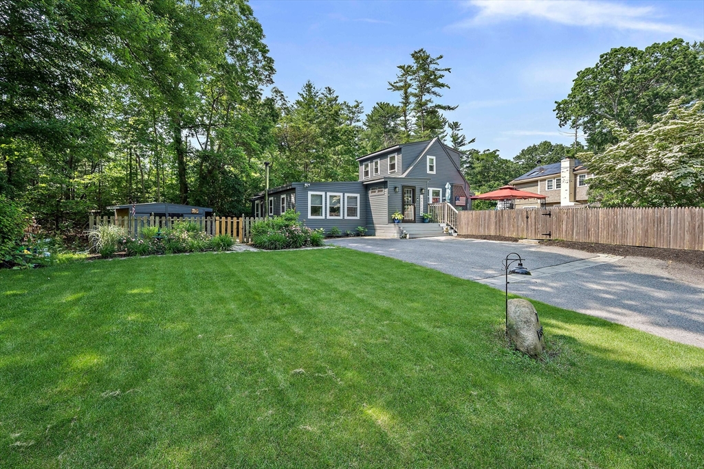 7 Essex Rd