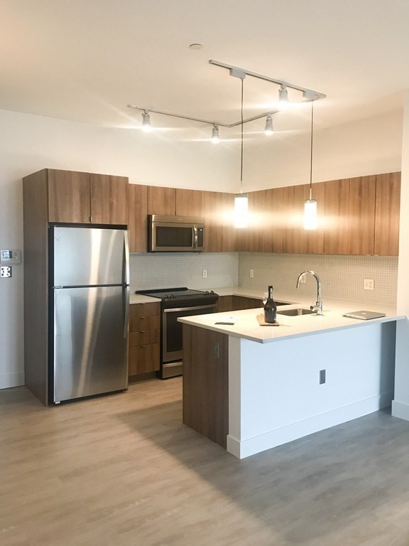 9 Medford Street 410