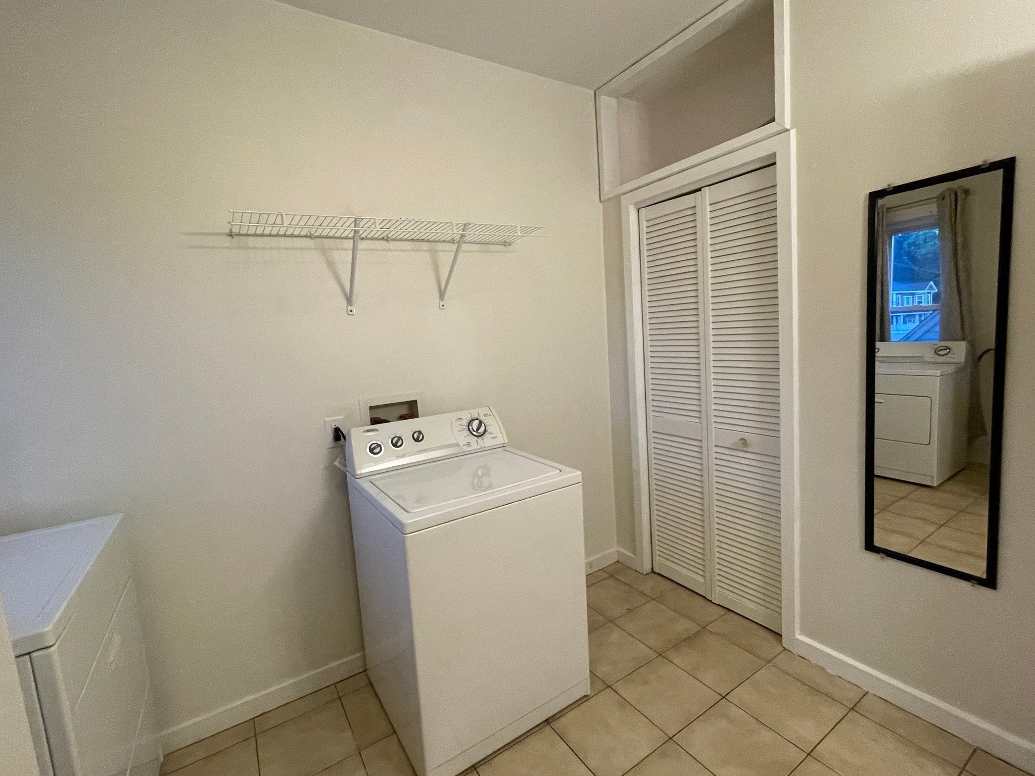 15 Carlstad St, Worcester, MA Photo #26