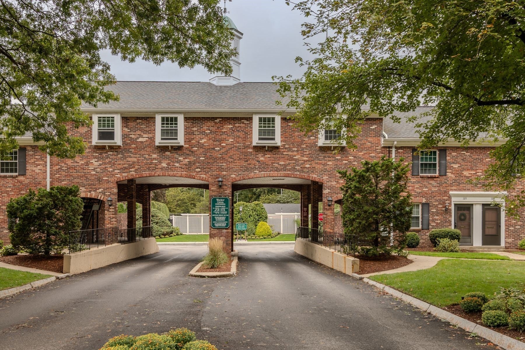 Photo of 106 Windsor Drive, Framingham, MA