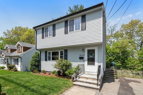 Photo of 195 College Farm Rd, Waltham, MA 02451 (MLS # 73522053)