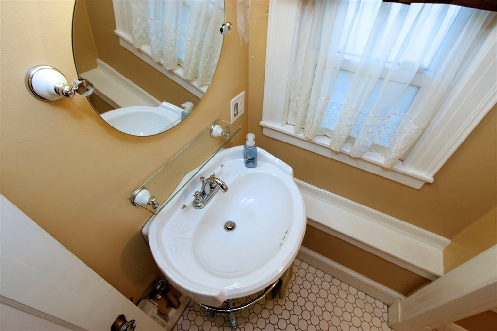 35 Peirce Street, Middleboro, MA, 35 Peirce Street, Middleboro, MA Photo #39