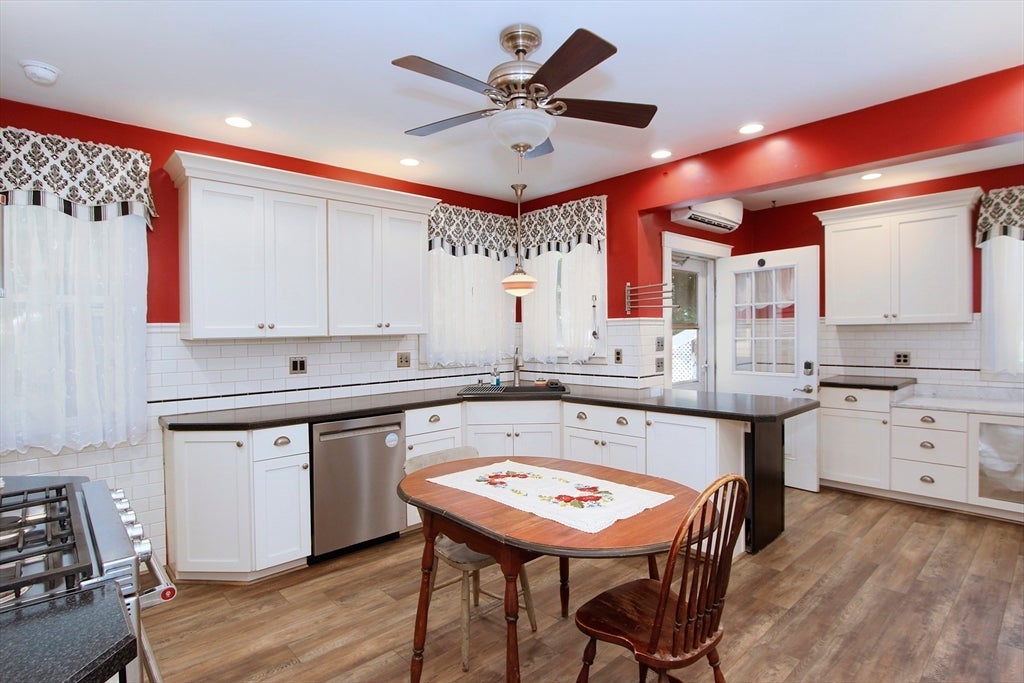 35 Peirce Street, Middleboro, MA, 35 Peirce Street, Middleboro, MA Photo #15