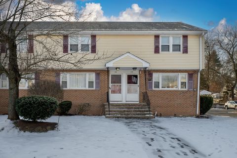 26 Frank St 26 Dracut MA 01826