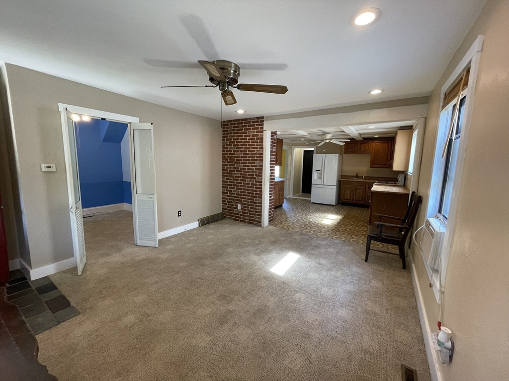 10 Falmouth St