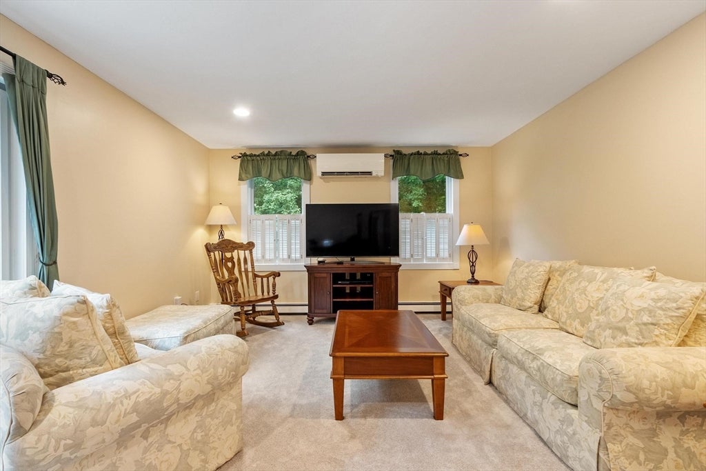 28 Redwood Dr, Princeton, MA, 28 Redwood Dr, Princeton, MA Photo #9