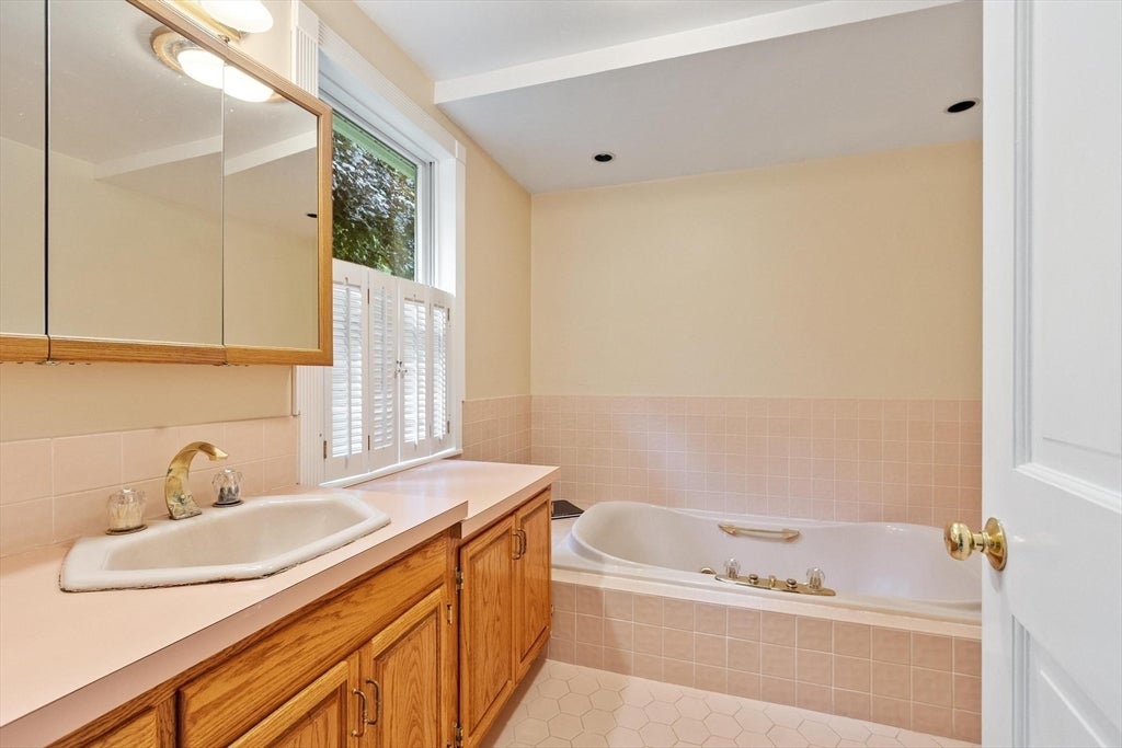 28 Redwood Dr, Princeton, MA, 28 Redwood Dr, Princeton, MA Photo #15