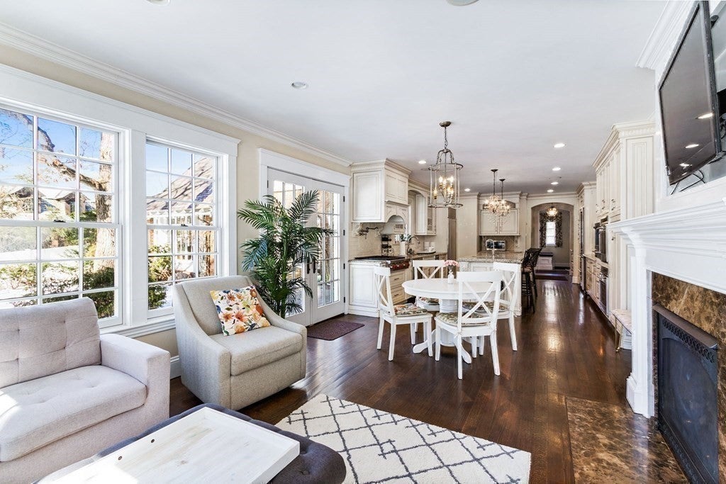 115 Aspen Ave, Newton, MA, 115 Aspen Ave, Newton, MA Photo #12
