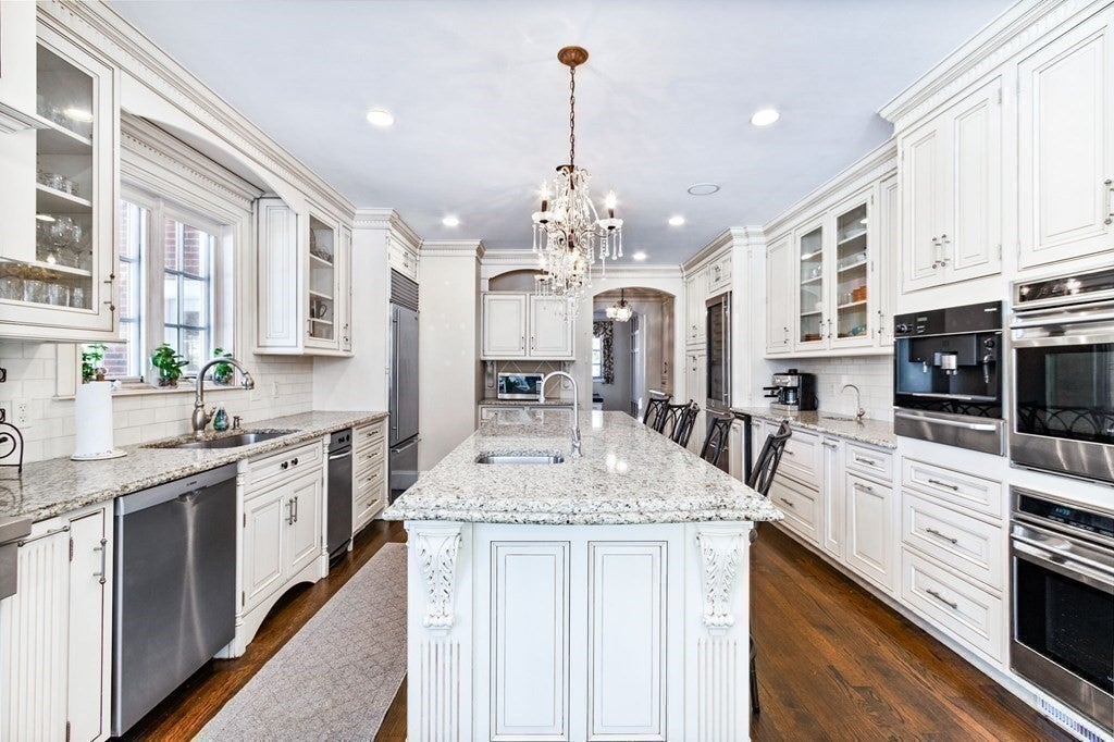 115 Aspen Ave, Newton, MA, 115 Aspen Ave, Newton, MA Photo #8