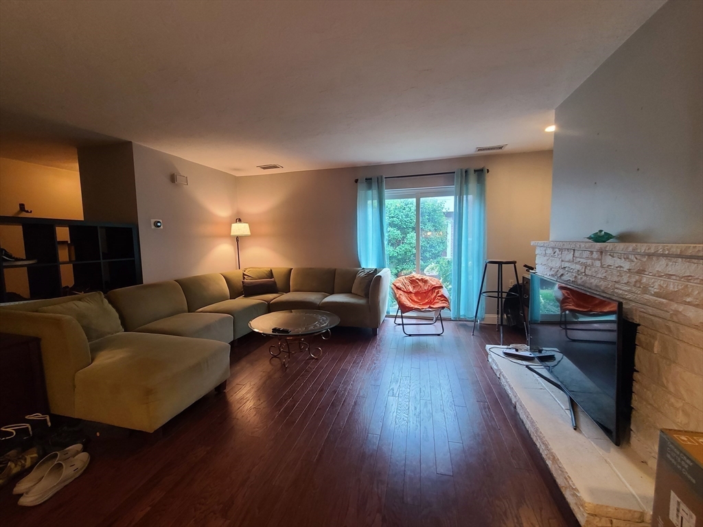 148 Quincy Shore Dr 30