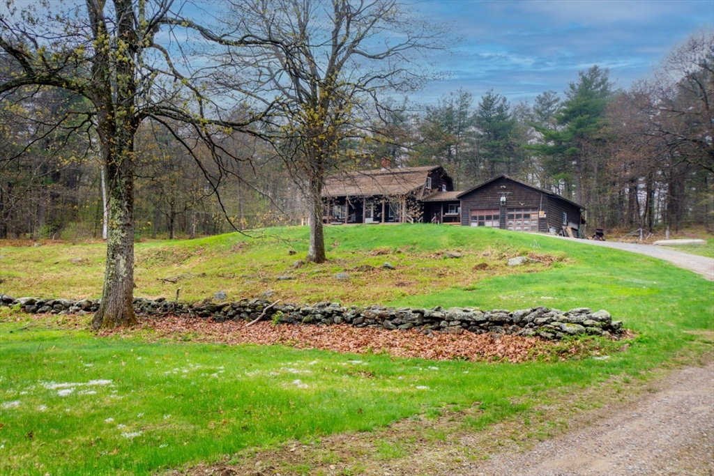 207 W Princeton Rd