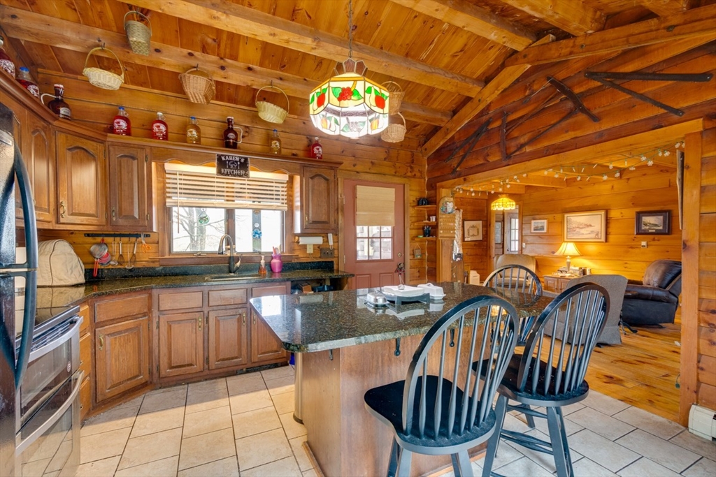 207 W Princeton Rd