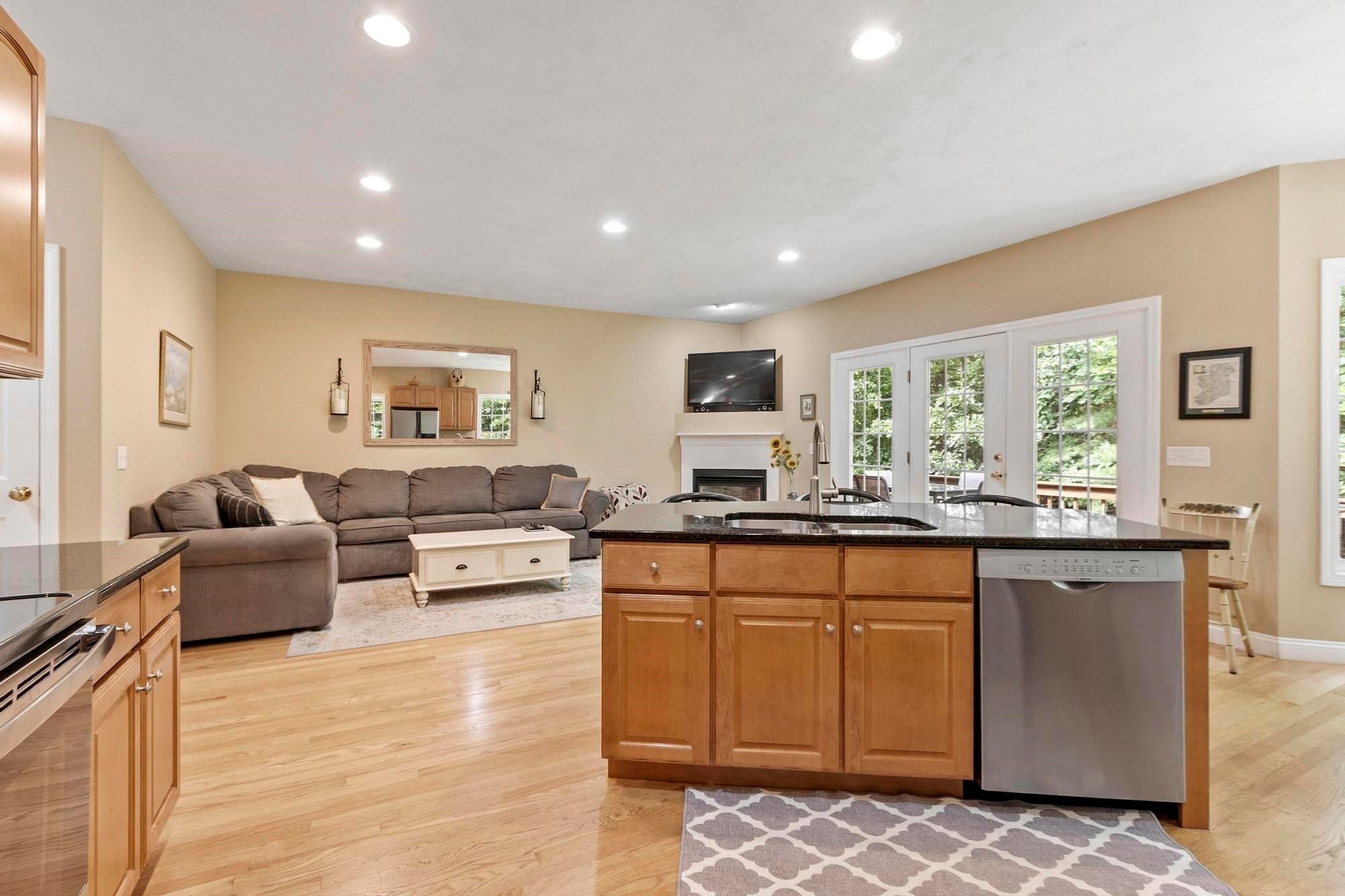 6 Pheasant Hill Ln, Sterling, MA, 6 Pheasant Hill Ln, Sterling, MA Photo #11