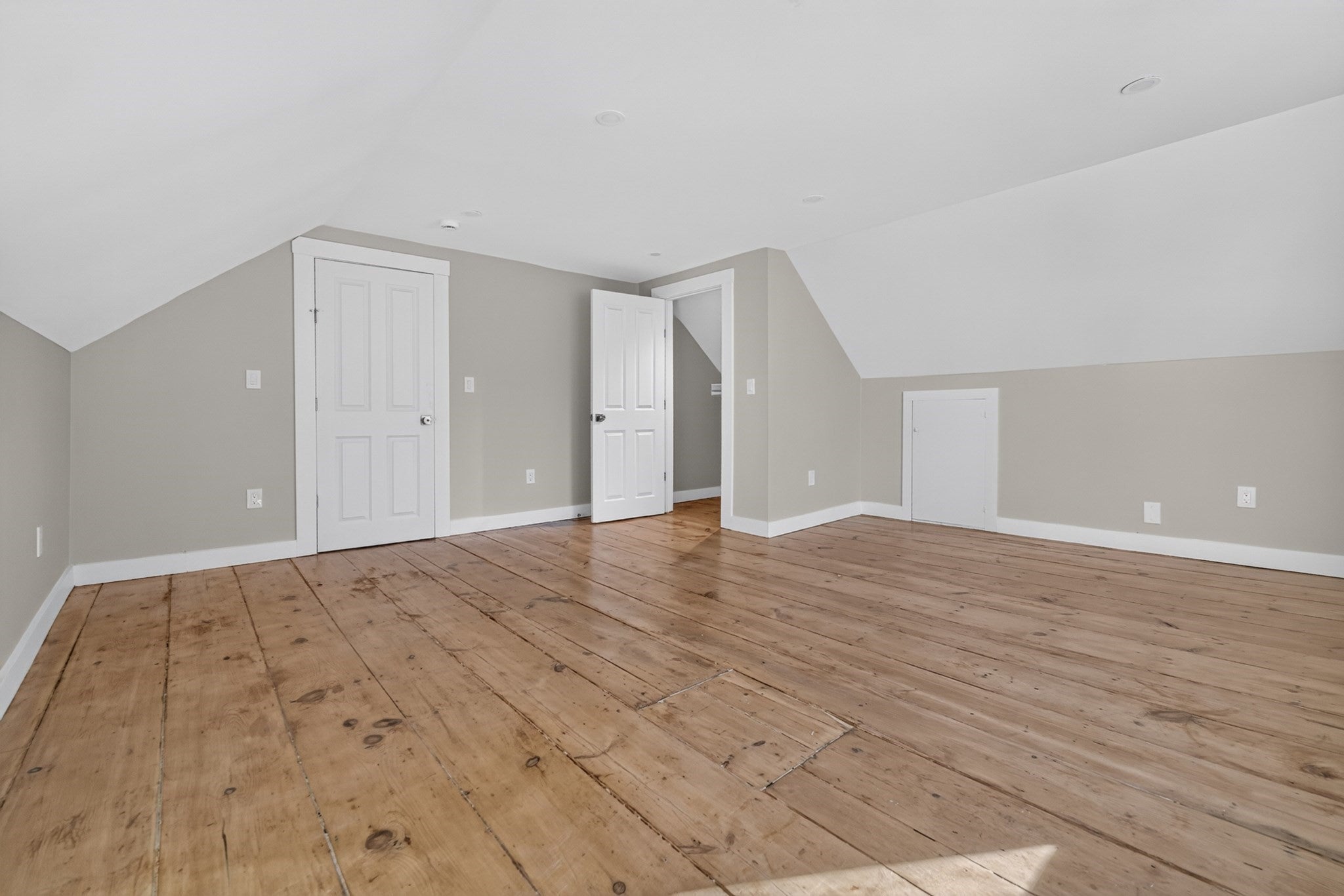 668 Main St, Leominster, MA Photo #34