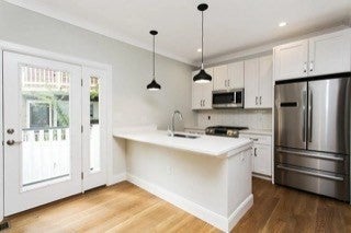 2 Linden Ave #1, Somerville, MA Photo #1