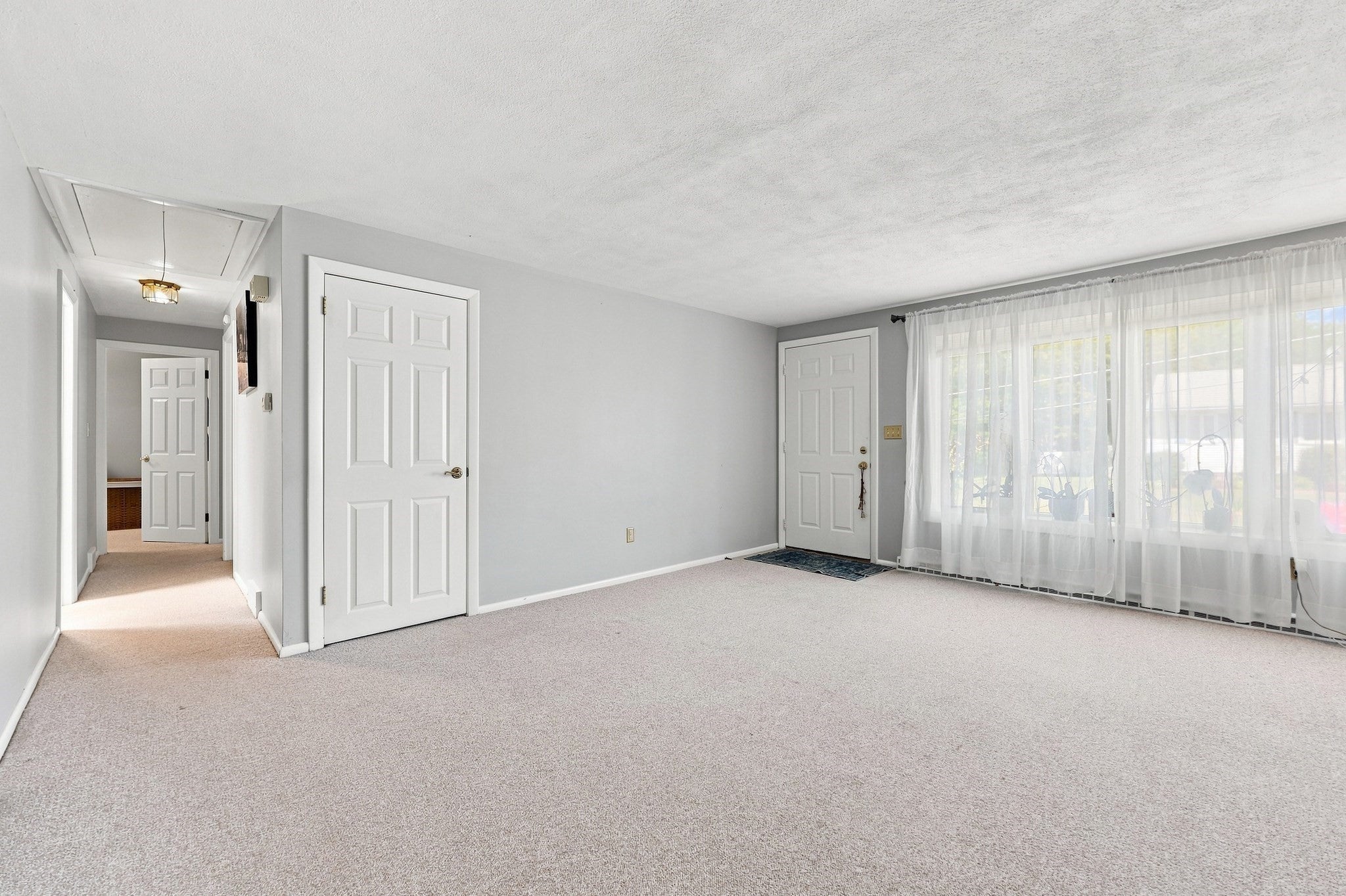 92 Applewood Drive, Marlborough, MA Photo #6