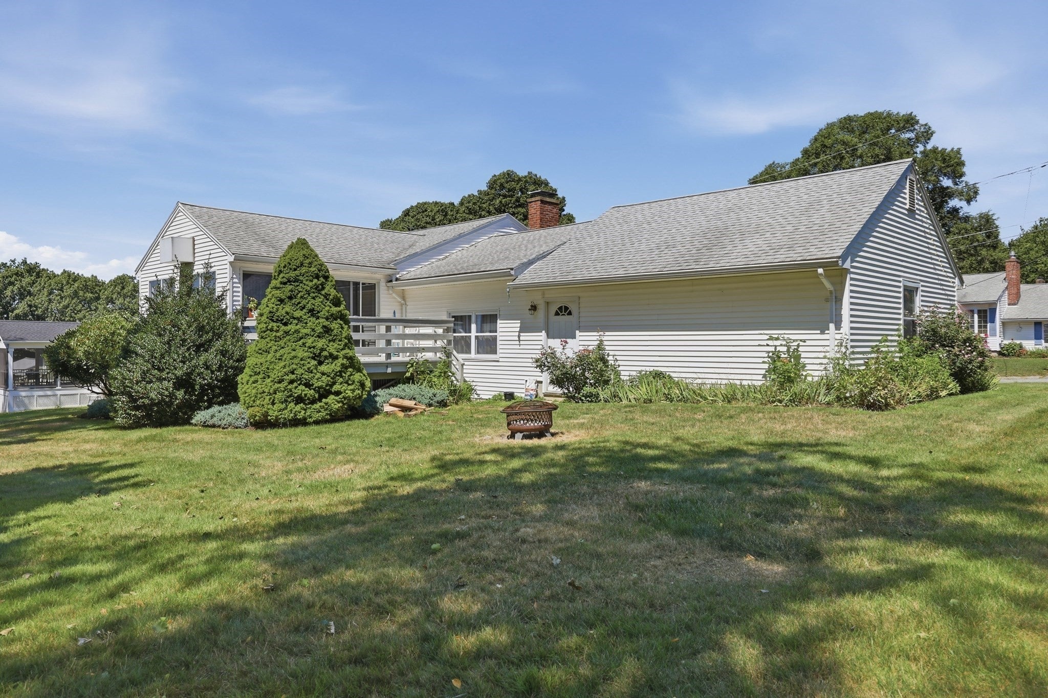92 Applewood Drive, Marlborough, MA Photo #37