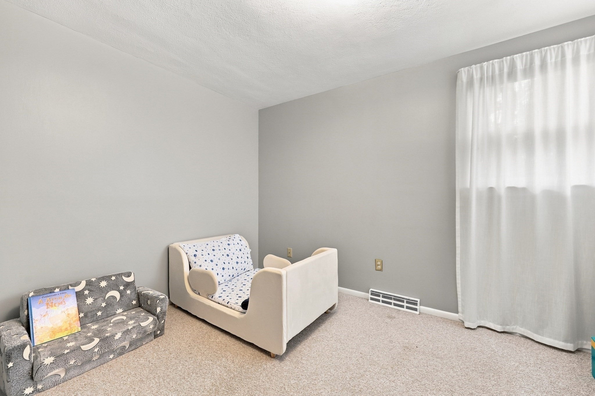 92 Applewood Drive, Marlborough, MA Photo #21
