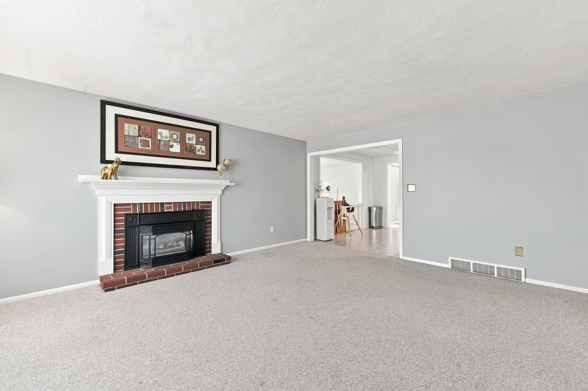 92 Applewood Drive, Marlborough, MA Photo #7