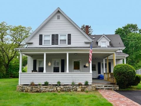 29 Lewis Street Franklin MA 02038