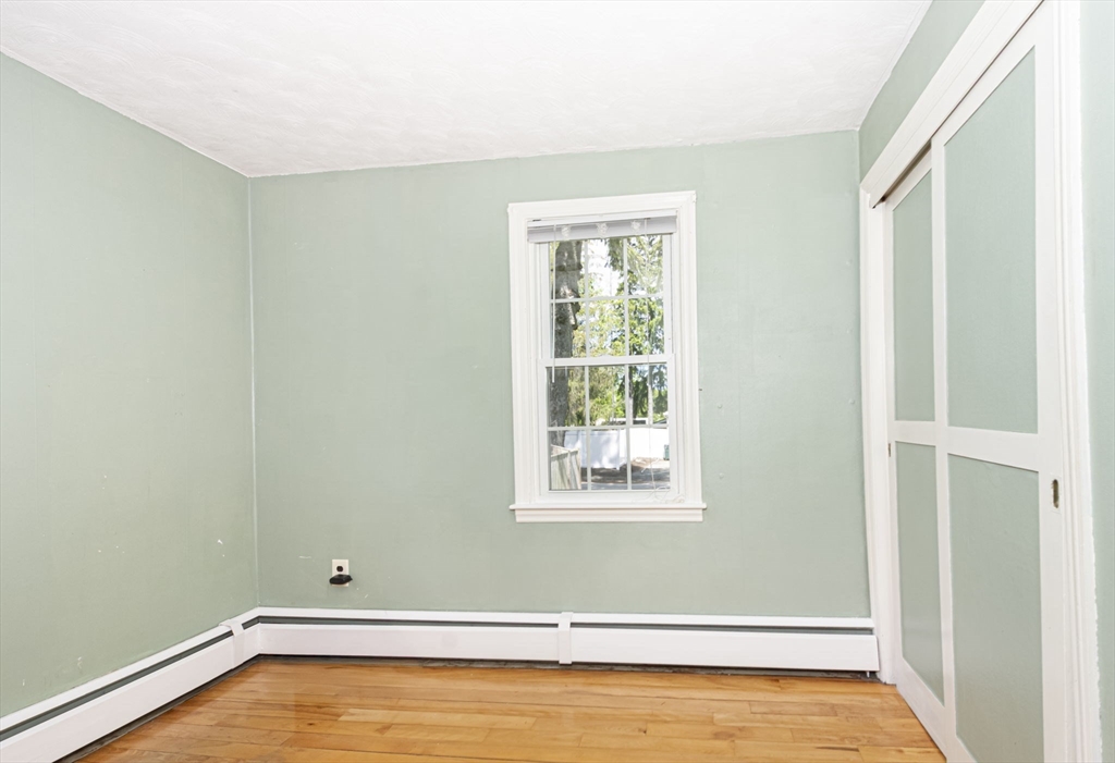 70 Trinity Ave, Worcester, MA Photo #20