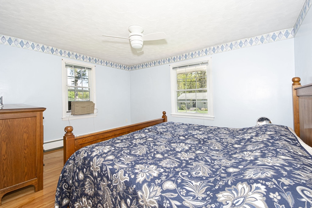 70 Trinity Ave, Worcester, MA Photo #18