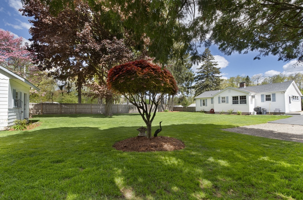 70 Trinity Ave, Worcester, MA Photo #28
