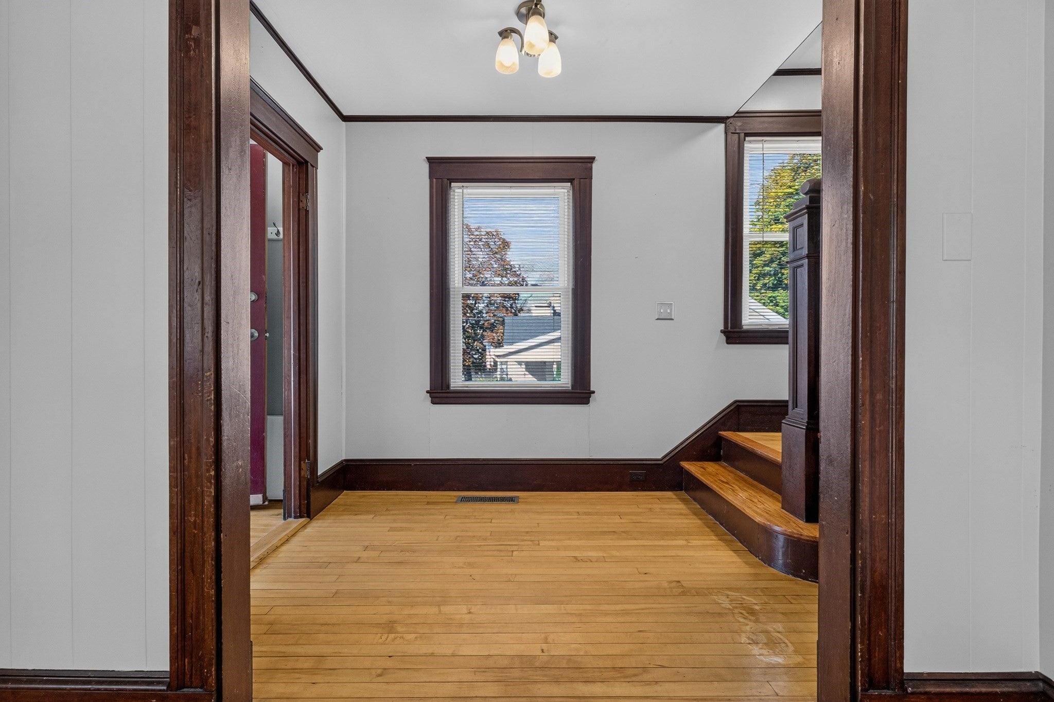 120 Groveland St