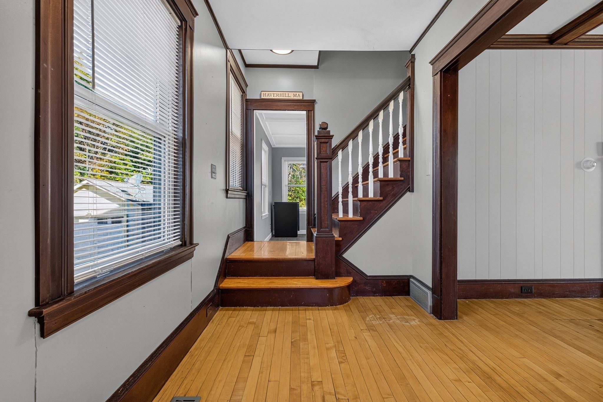 120 Groveland St
