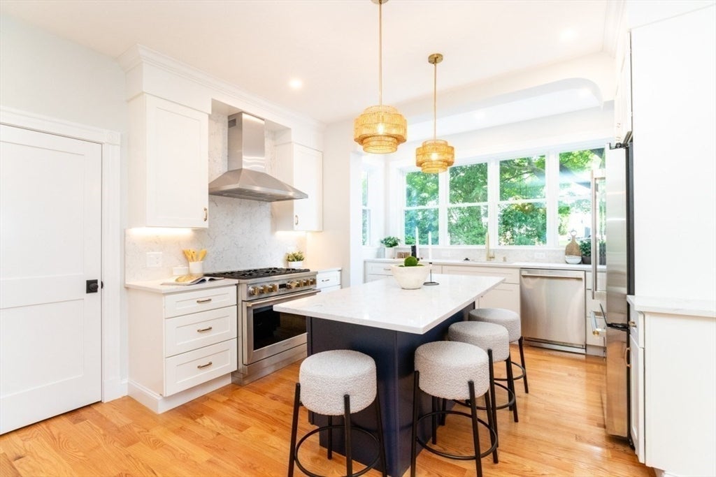 22 Bellevue St #1, Boston, MA, 22 Bellevue St #1, Boston, MA Photo #5
