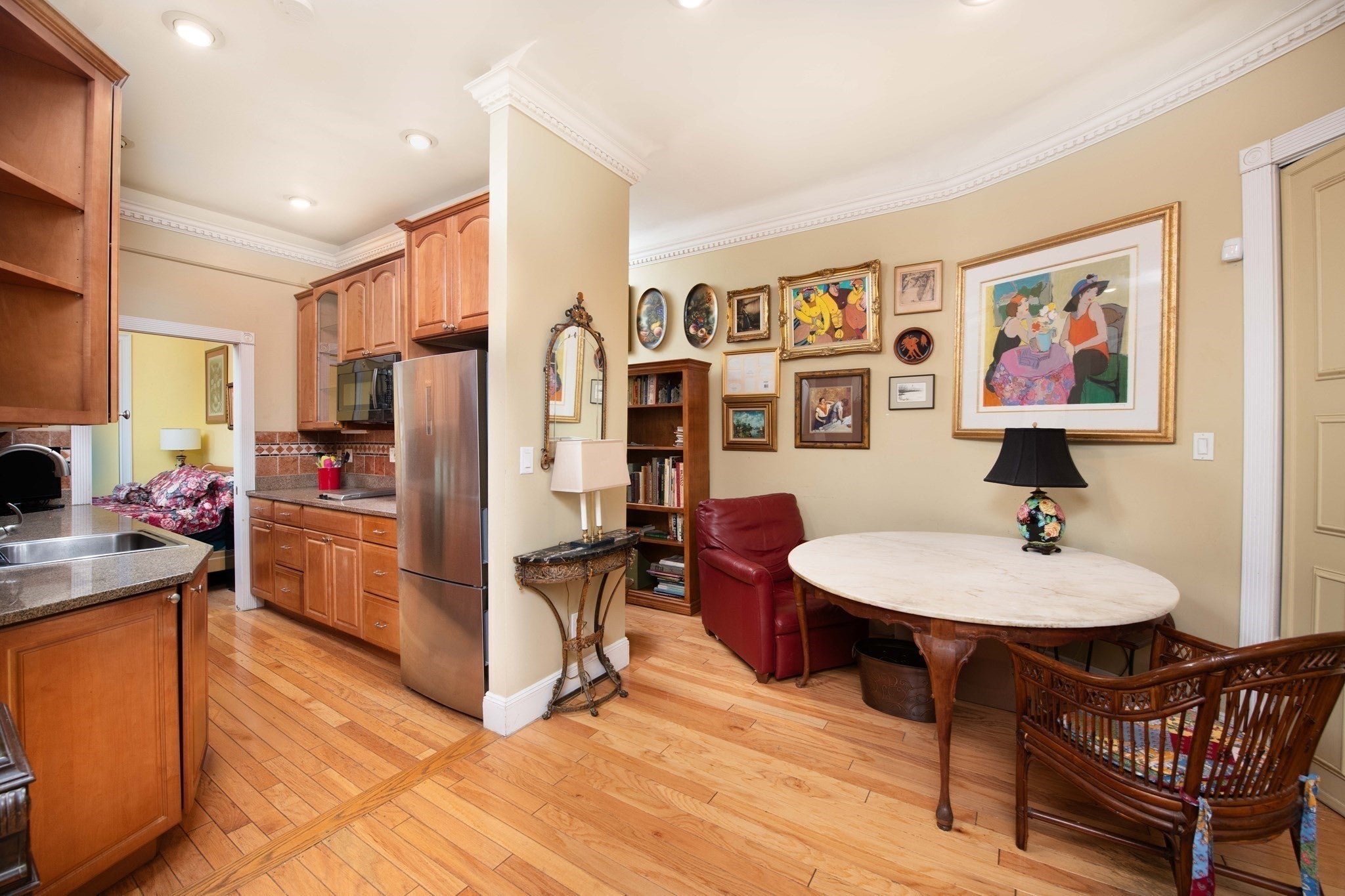 362 Commonwealth Ave 2EF