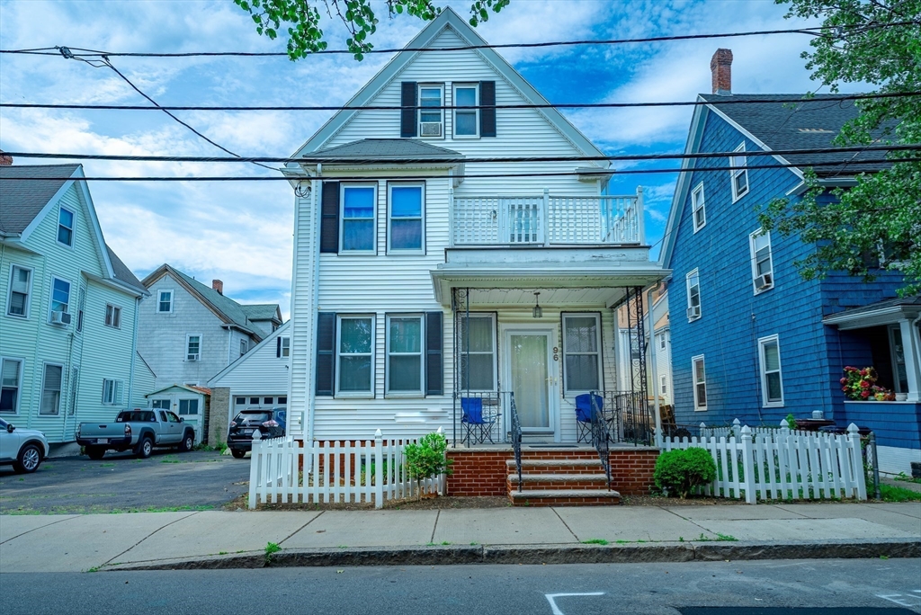 96 Clark St