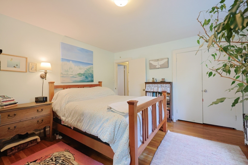 Attleboro, Massachusetts 02703, United States, 4 Bedrooms Bedrooms, ,2 BathroomsBathrooms,Residential,Active,152795