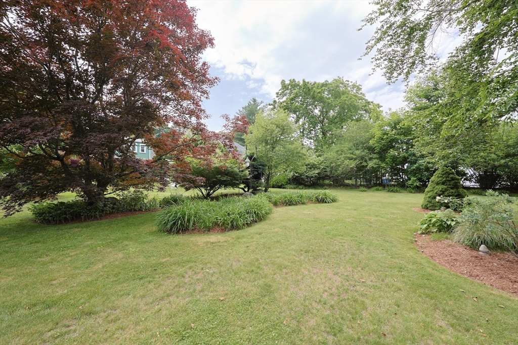 Attleboro, Massachusetts 02703, United States, 4 Bedrooms Bedrooms, ,2 BathroomsBathrooms,Residential,Active,152795