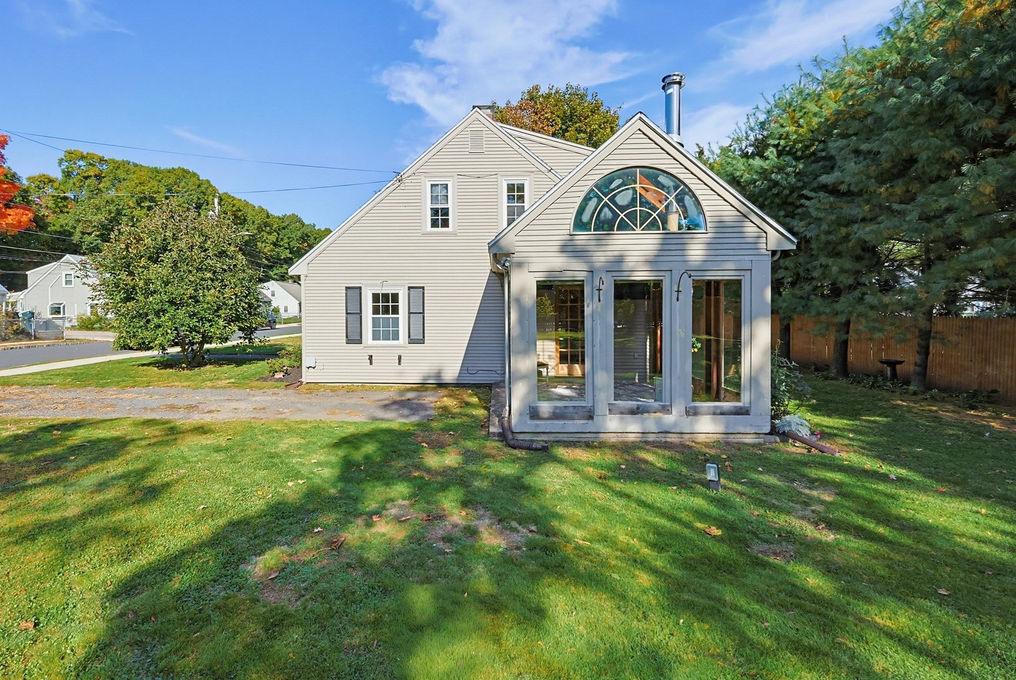 62 Alandale Pkwy