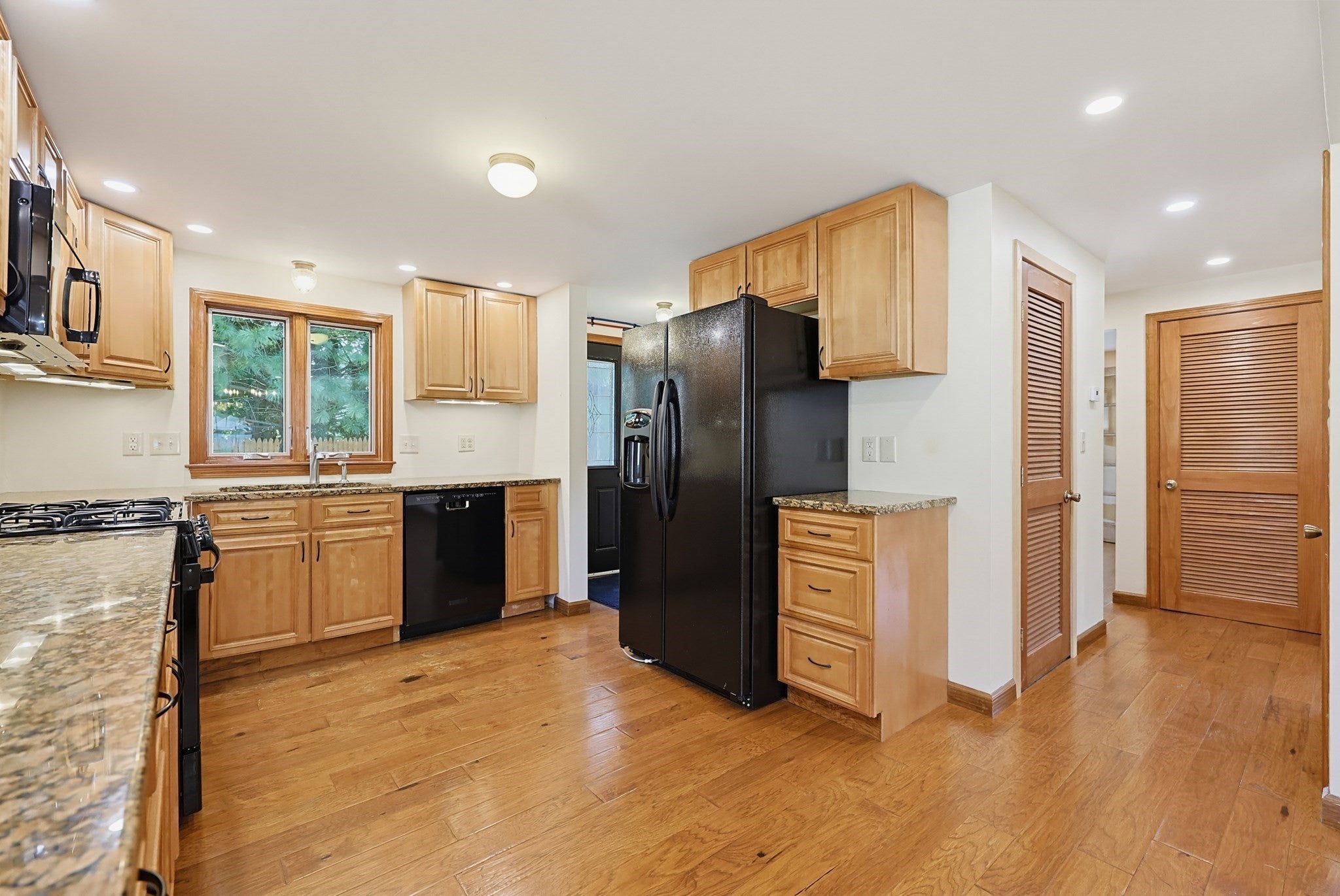 62 Alandale Pkwy, Norwood, MA, 62 Alandale Pkwy, Norwood, MA Photo #21