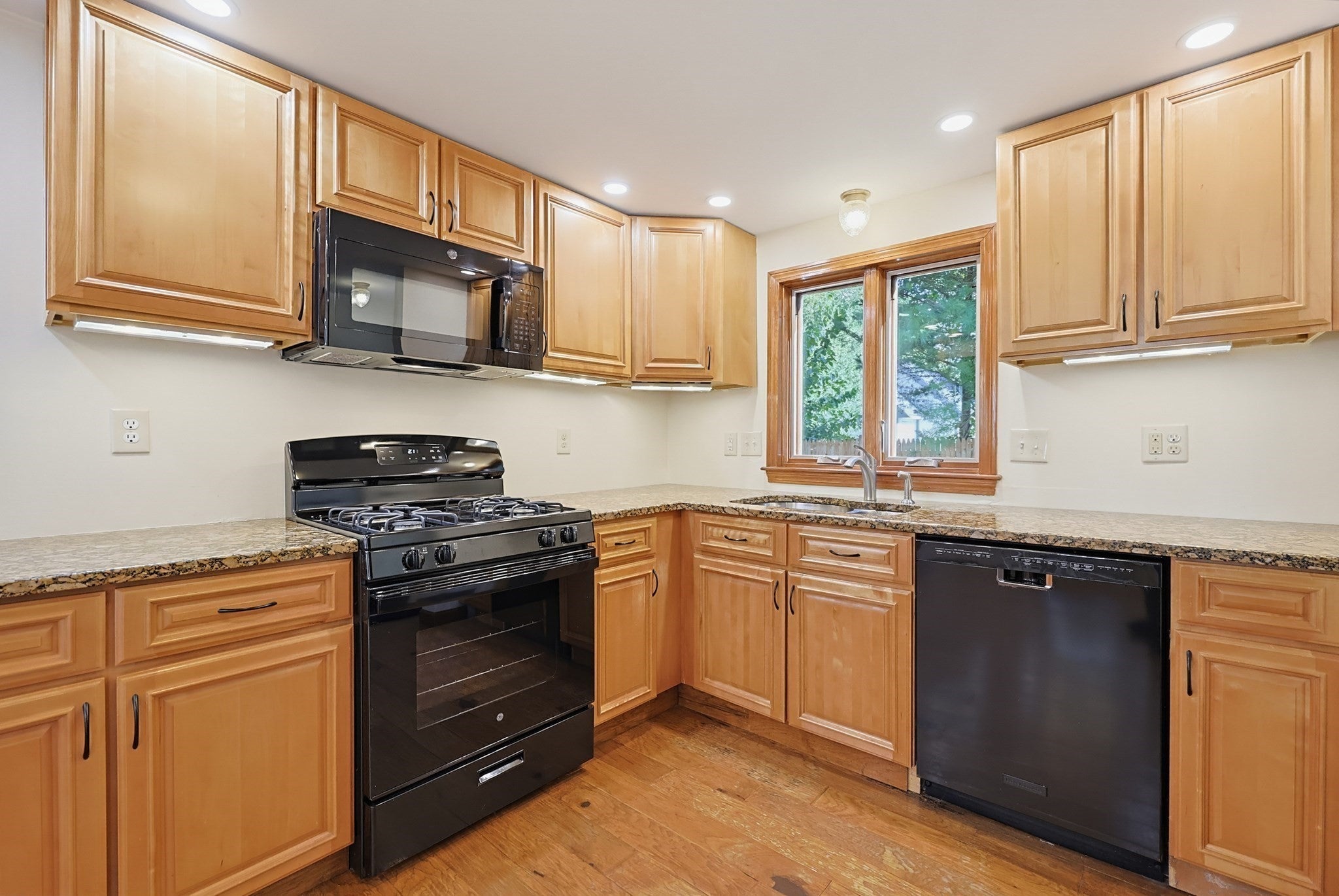 62 Alandale Pkwy, Norwood, MA, 62 Alandale Pkwy, Norwood, MA Photo #22