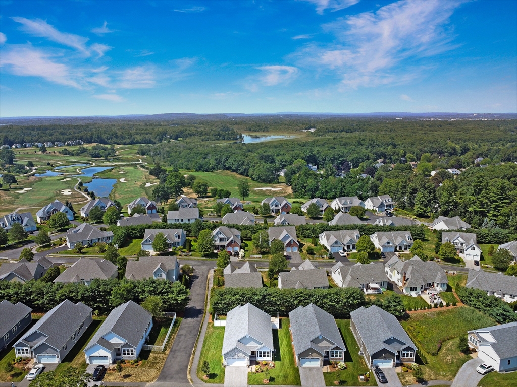 23 Country Club Cir 23