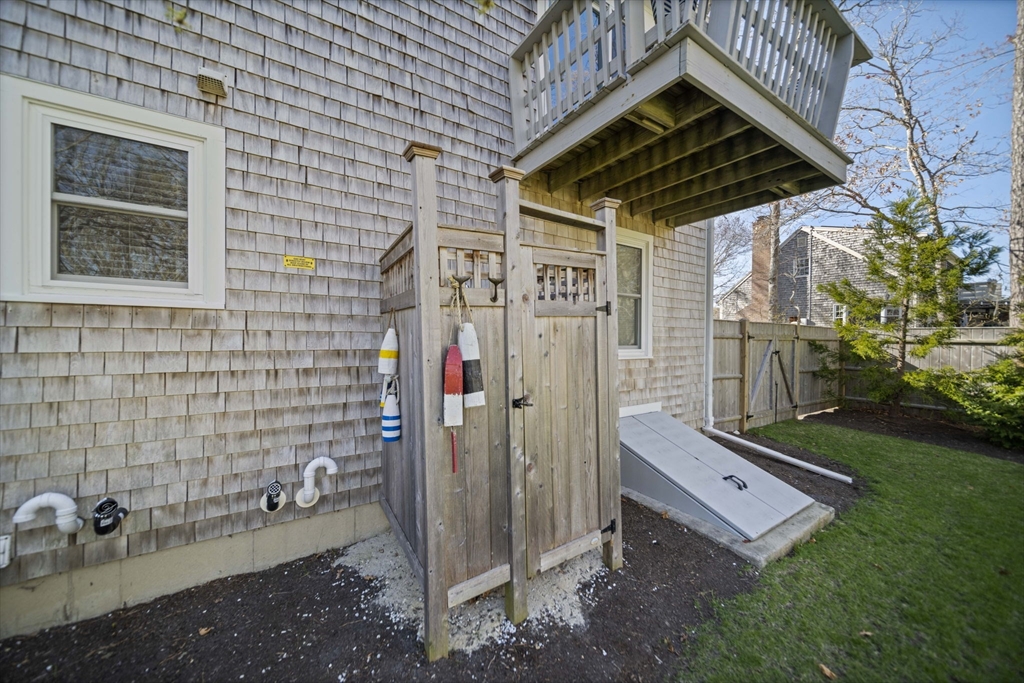 53 Sadys Ln, Falmouth, MA Photo #34