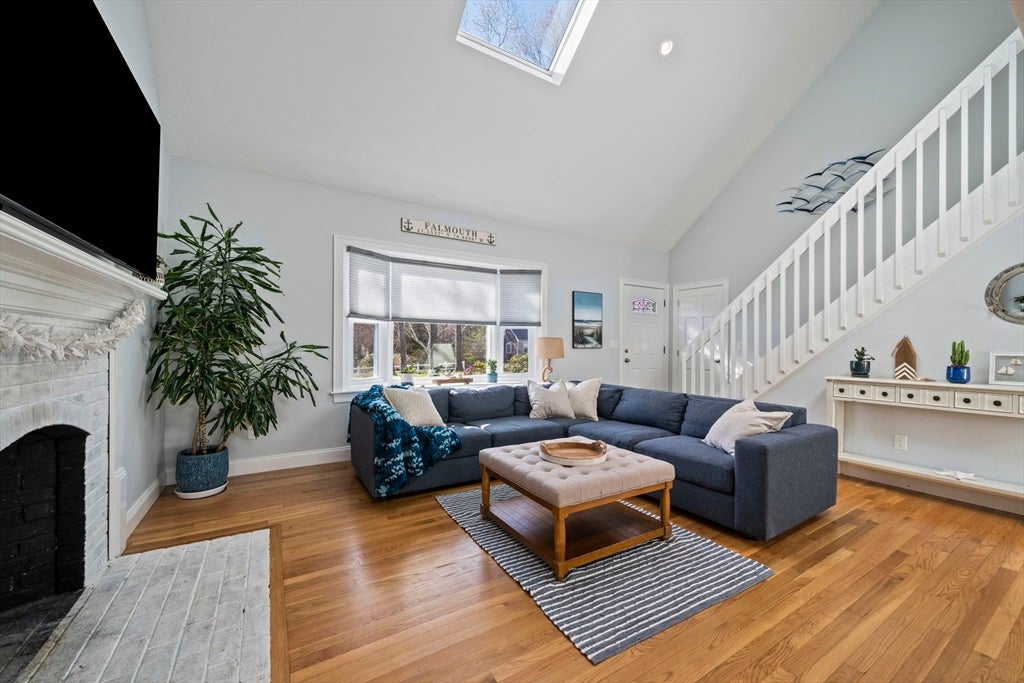 53 Sadys Ln, Falmouth, MA Photo #10