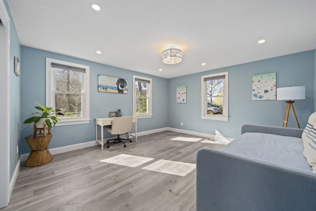 53 Sadys Ln, Falmouth, MA Photo #16