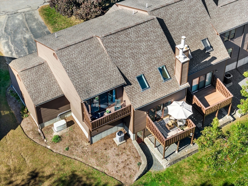 14 Hawthorne Village D