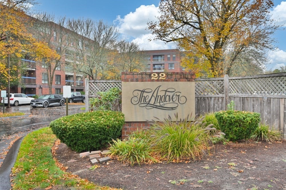 Photo of 22 Railroad St, Andover, MA