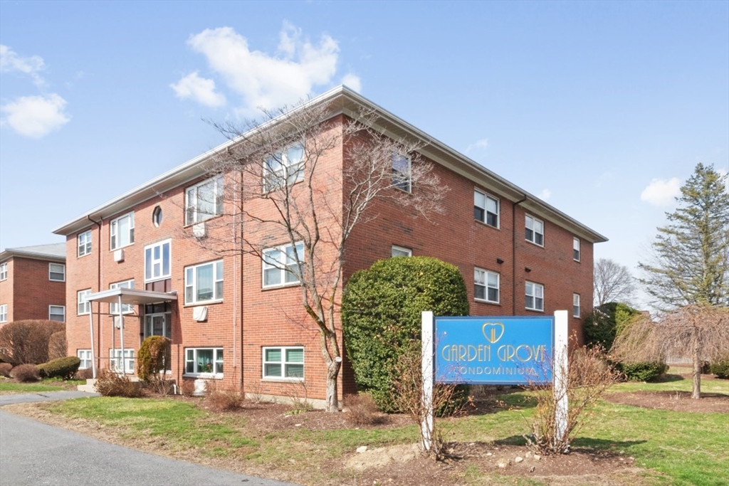 40 Whitman Rd 1-3