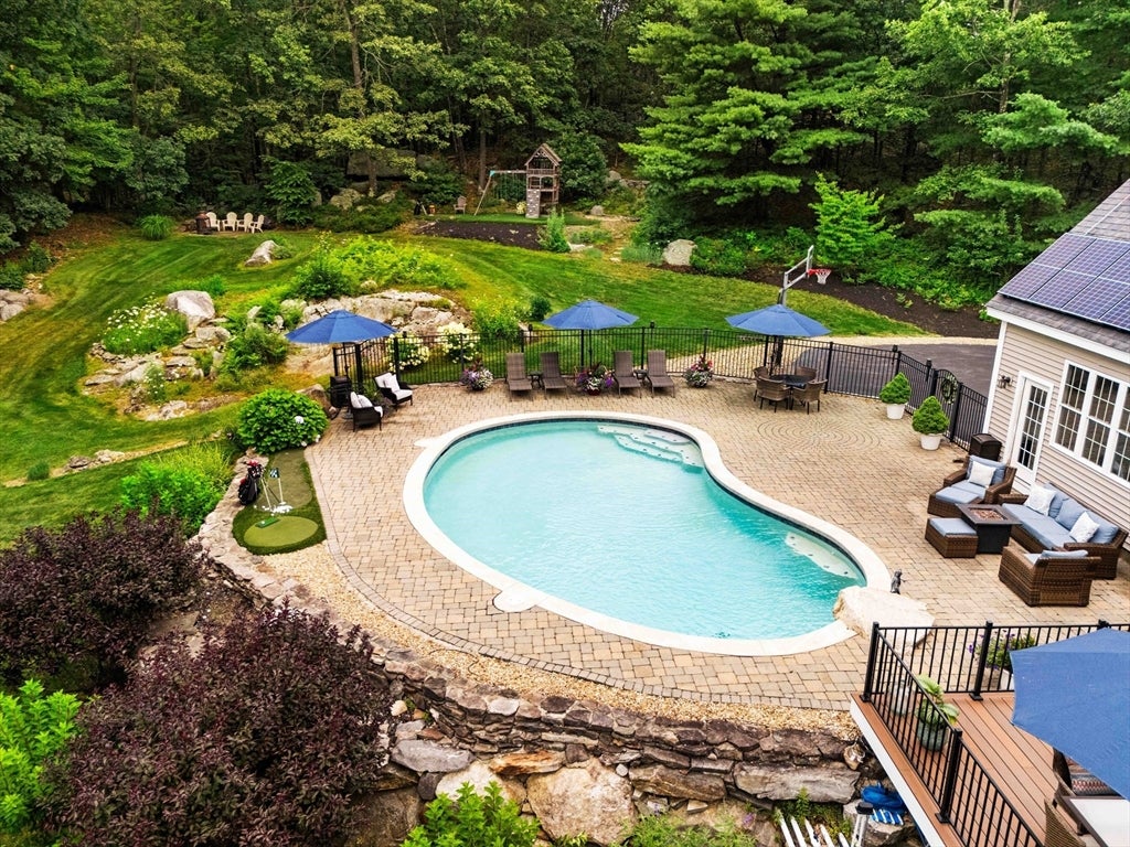 72 Alpine Way, Tyngsborough, MA, 72 Alpine Way, Tyngsborough, MA Photo #32