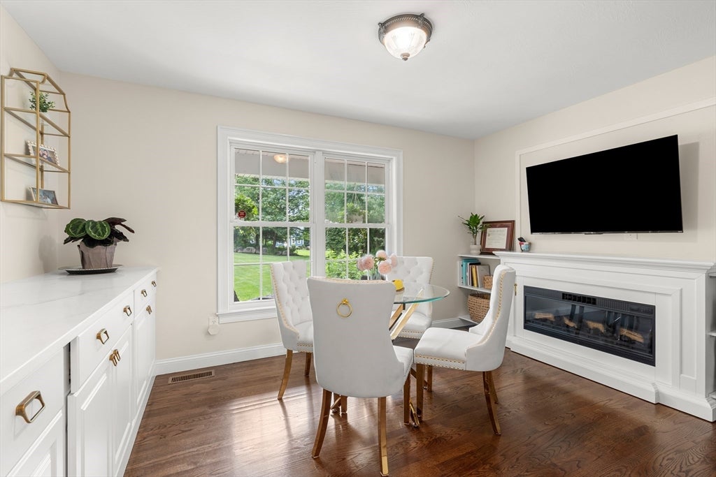 72 Alpine Way, Tyngsborough, MA, 72 Alpine Way, Tyngsborough, MA Photo #14