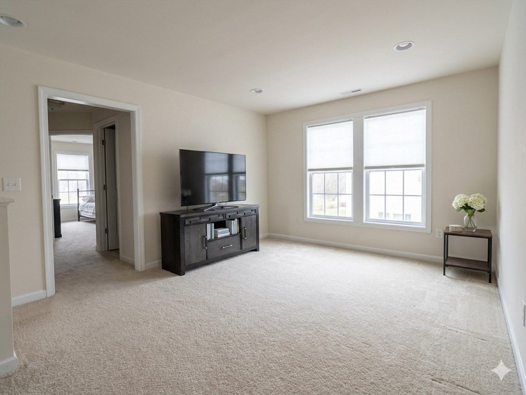 4 Aspen Way, Hopkinton, MA, 4 Aspen Way, Hopkinton, MA Photo #14