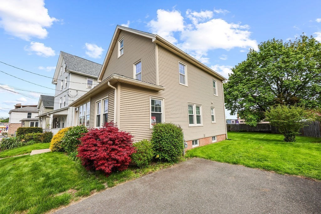 156 South St
